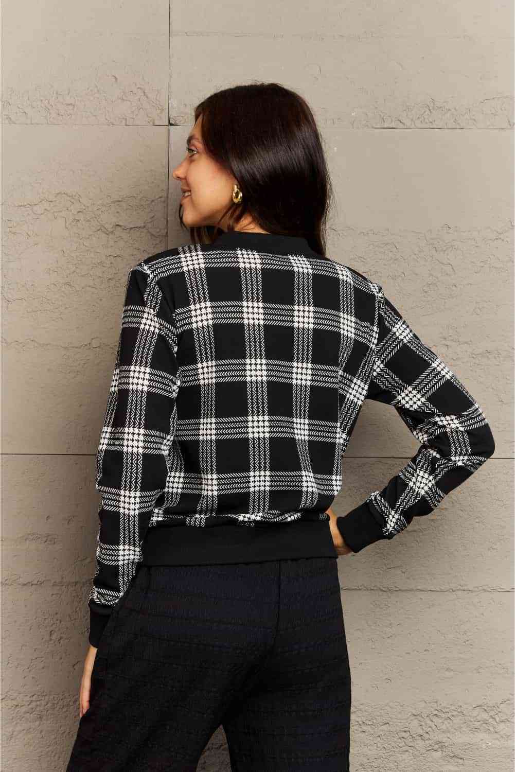 Plaid Round Neck Long Sleeve Jacket